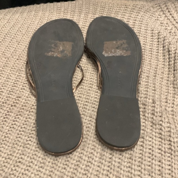 Elegant Metallic Sandals, Copper toned, size 8 - Picture 2 of 3